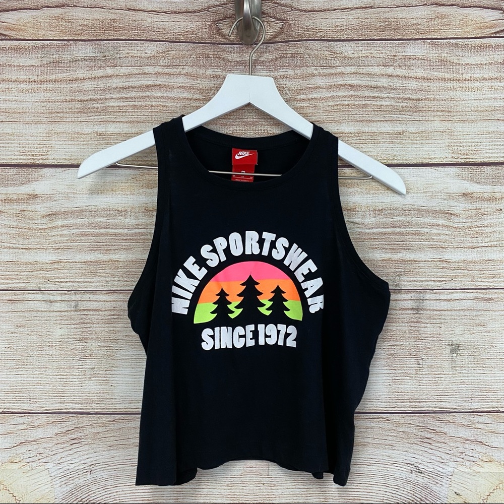 Nike Tech Black Cropped Tank sz Medium